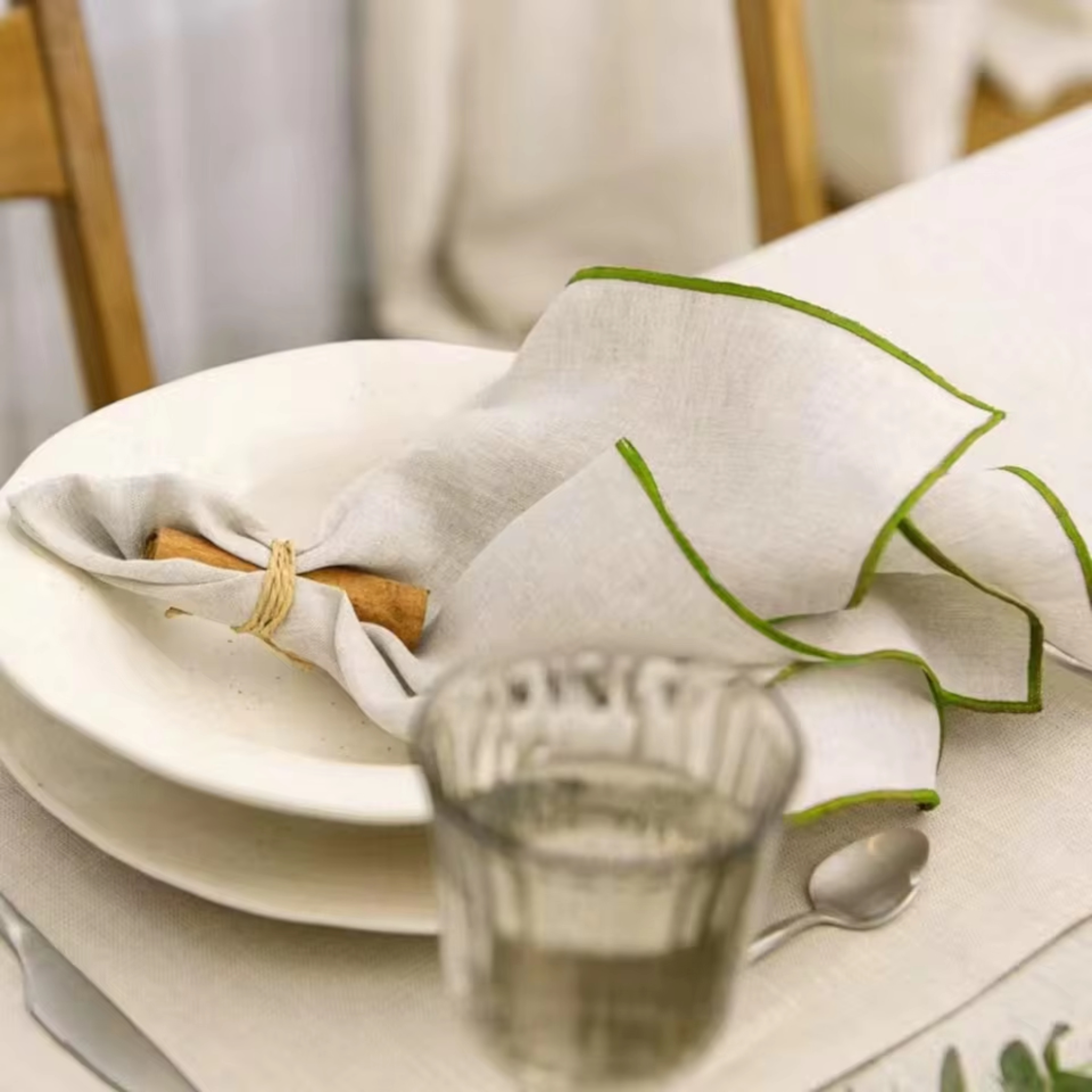 Artisan Hearth: Set of 4 Premium Natural Linen Napkins | 40x40cm Elegant Hemstitch Dining Collection