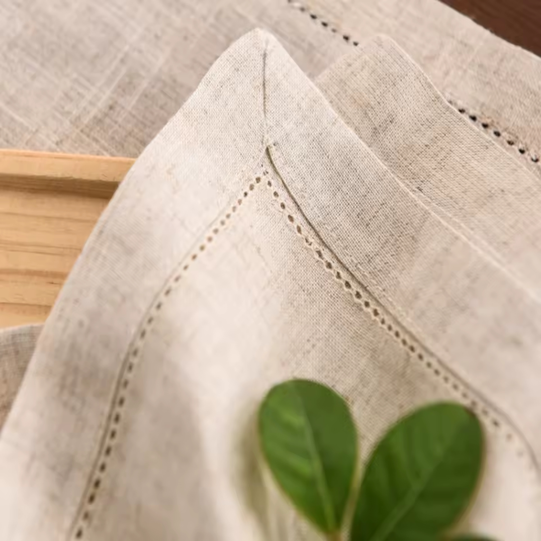 Artisan Hearth: Set of 4 Premium Natural Linen Napkins | 35x35cm Elegant Hemstitch Dining Collection