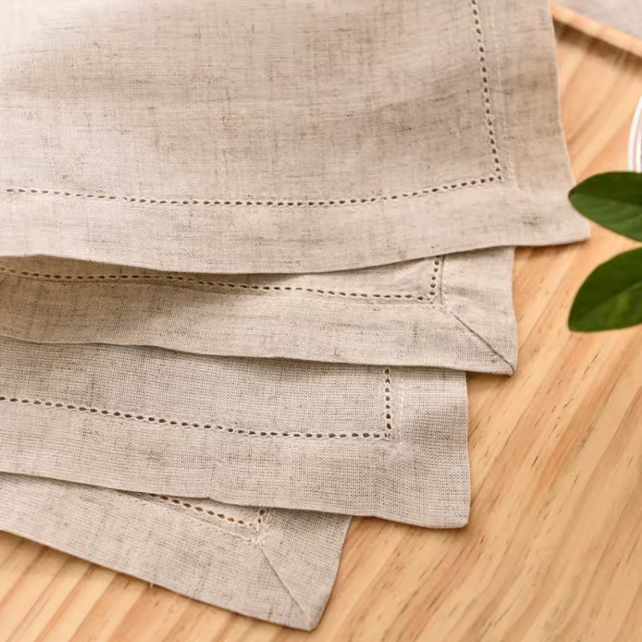 Artisan Hearth: Set of 4 Premium Natural Linen Napkins | 35x35cm Elegant Hemstitch Dining Collection